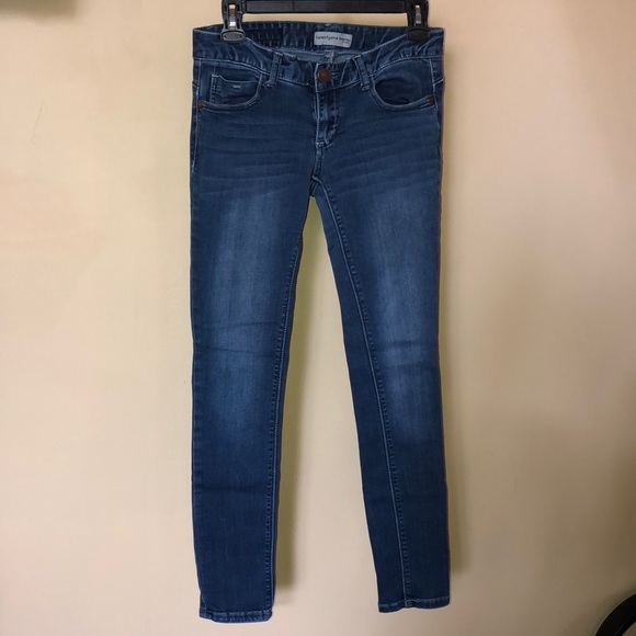 Twenty-One Black Jeans - Picture 4 of 4